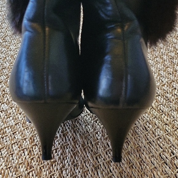 Vintage Kickerinos Black Leather Kitten Heeled Boots with Brown Fur Trim Size 7 - Picture 5 of 12